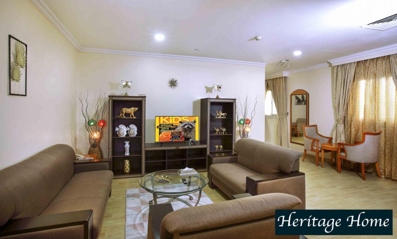 Al Seef Hotel Charjah Extérieur photo