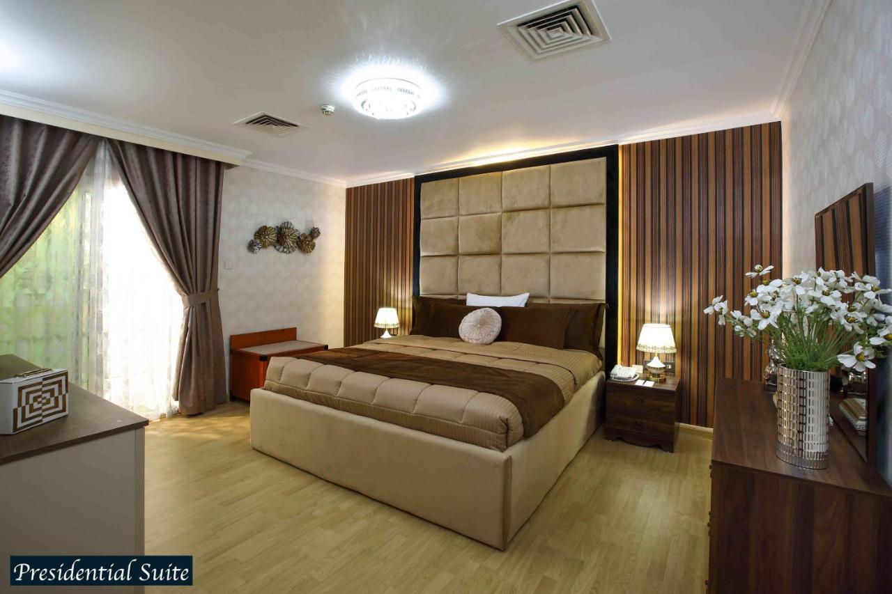 Al Seef Hotel Charjah Extérieur photo
