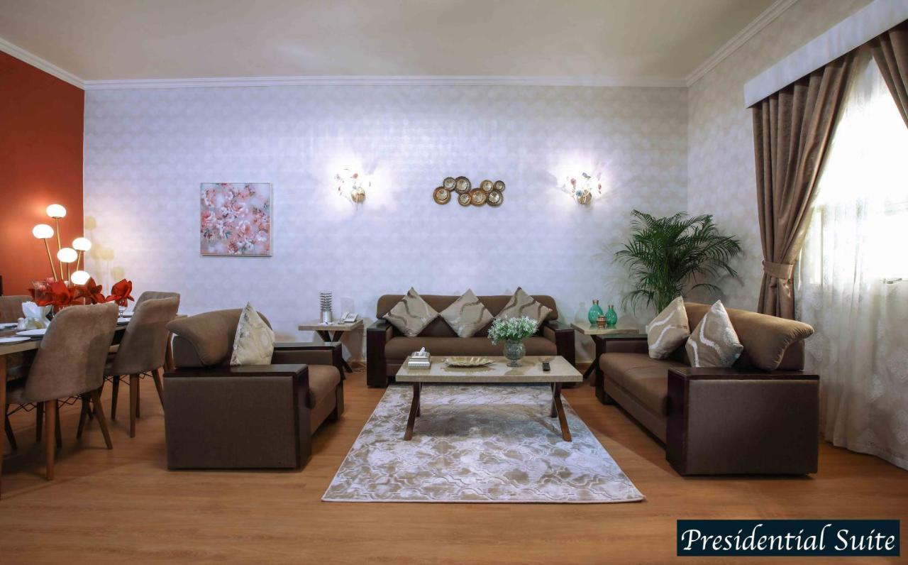 Al Seef Hotel Charjah Extérieur photo