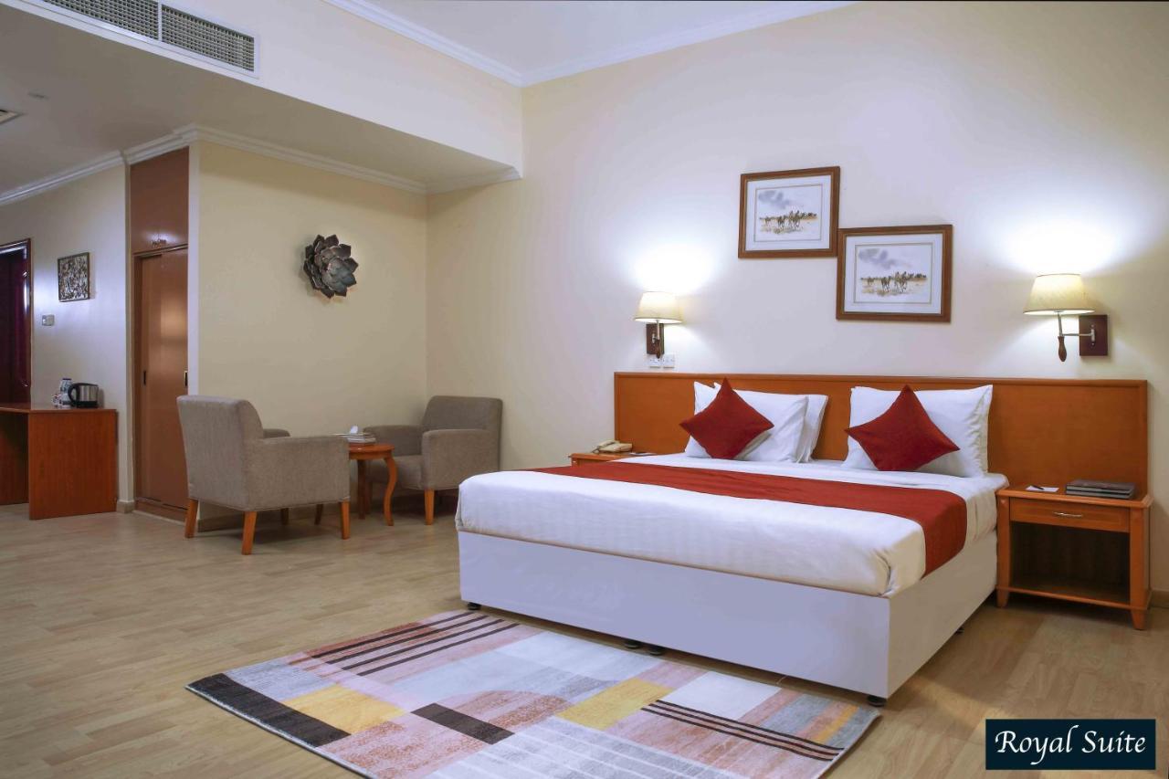 Al Seef Hotel Charjah Extérieur photo