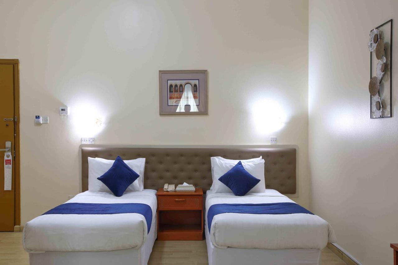 Al Seef Hotel Charjah Extérieur photo