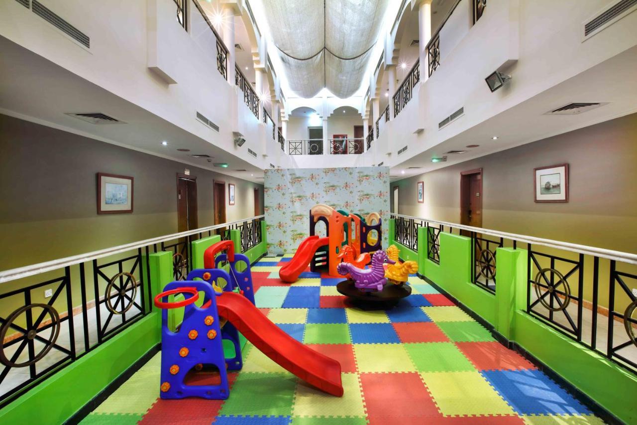 Al Seef Hotel Charjah Extérieur photo