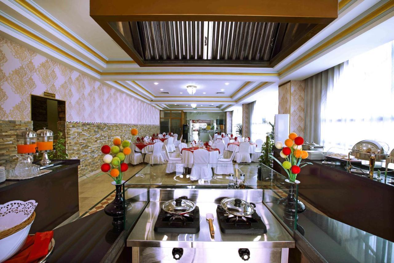 Al Seef Hotel Charjah Extérieur photo